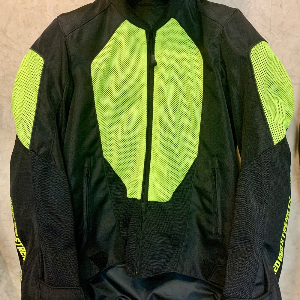 S&S Mesh Motorcycle Jacket Mens Small Black/Hi-Viz + Alpinestars Nucleon Back